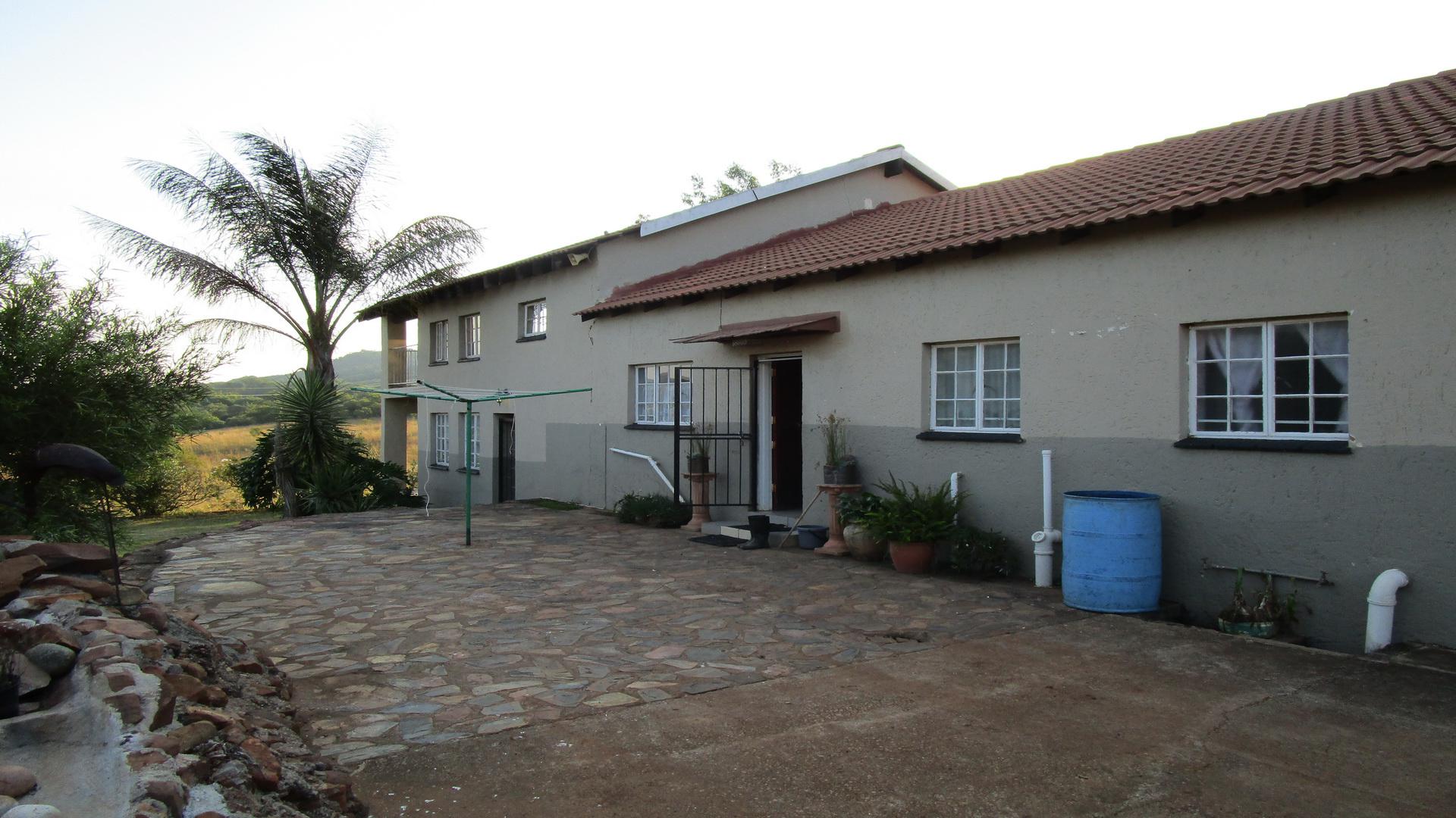 Front View of property in Hartbeespoort