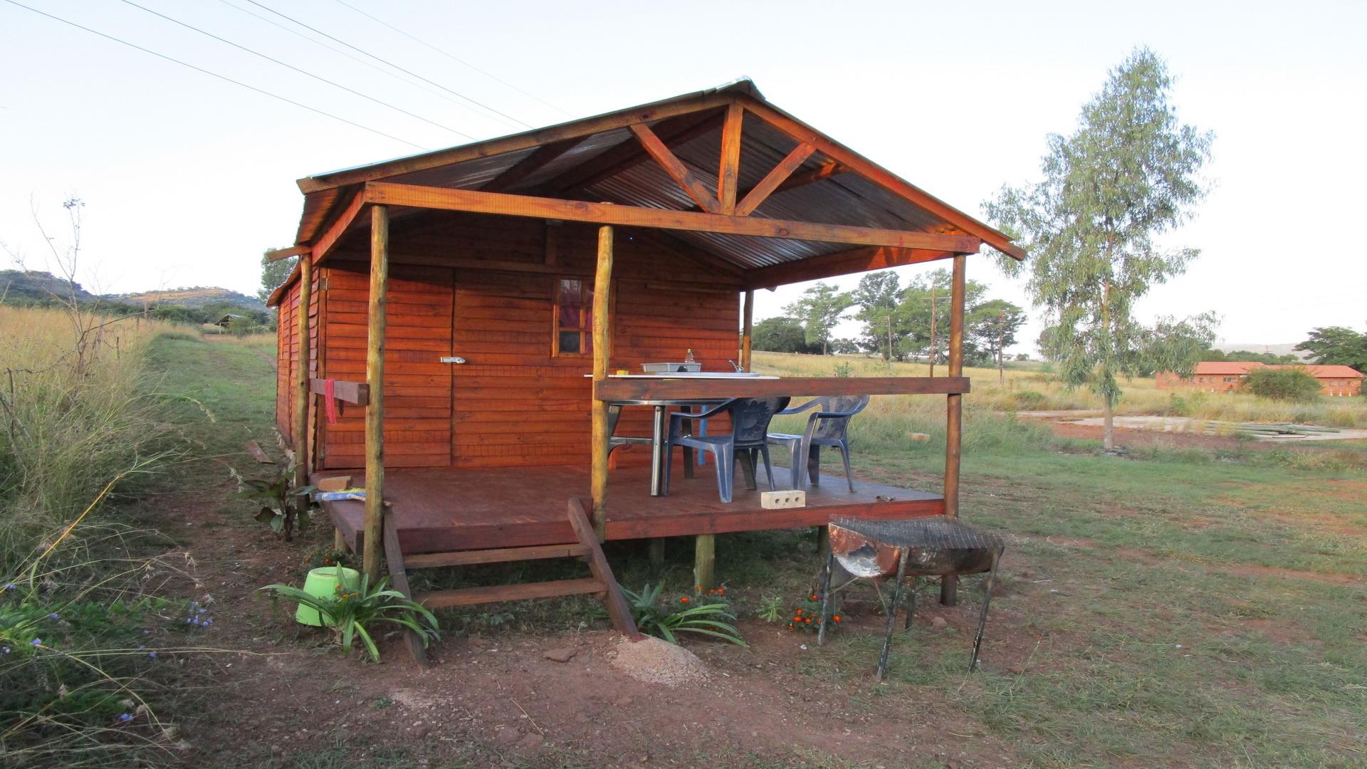 Front View of property in Hartbeespoort