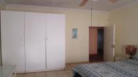 Bed Room 1 - 19 square meters of property in Hartbeespoort