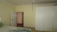 Bed Room 2 - 20 square meters of property in Hartbeespoort