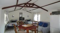 Lounges - 102 square meters of property in Hartbeespoort