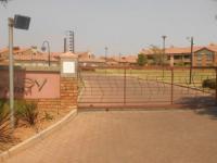 Front View of property in Mooikloof Ridge