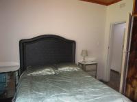 Bed Room 1 - 13 square meters of property in Vanderbijlpark