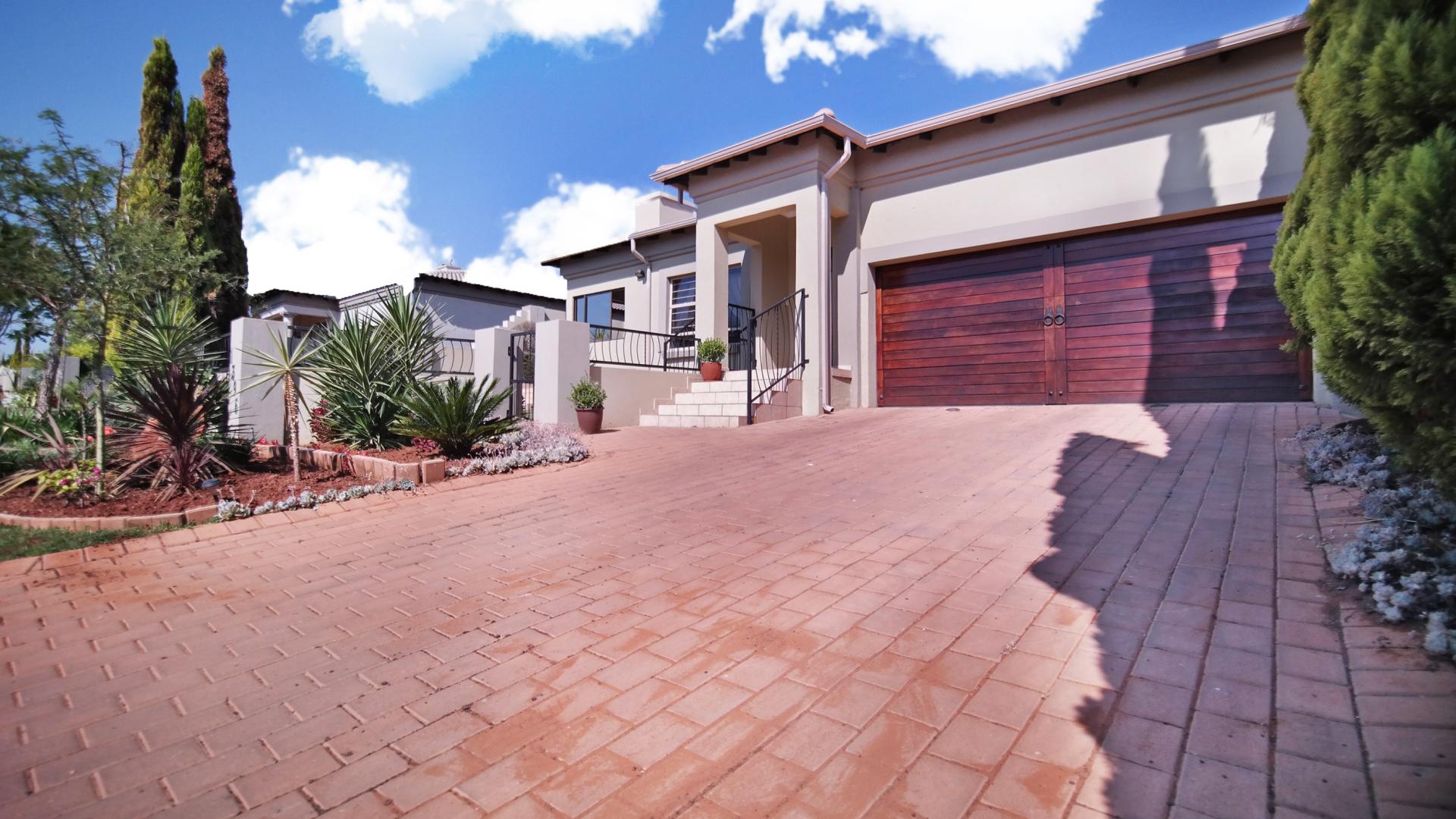 Front View of property in The Wilds Estate