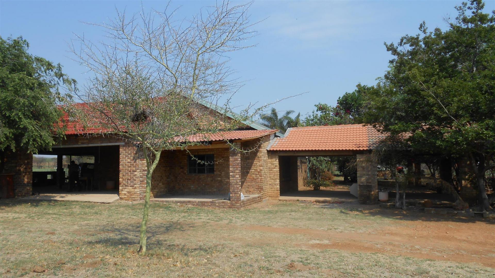 Front View of property in Pretoria Rural