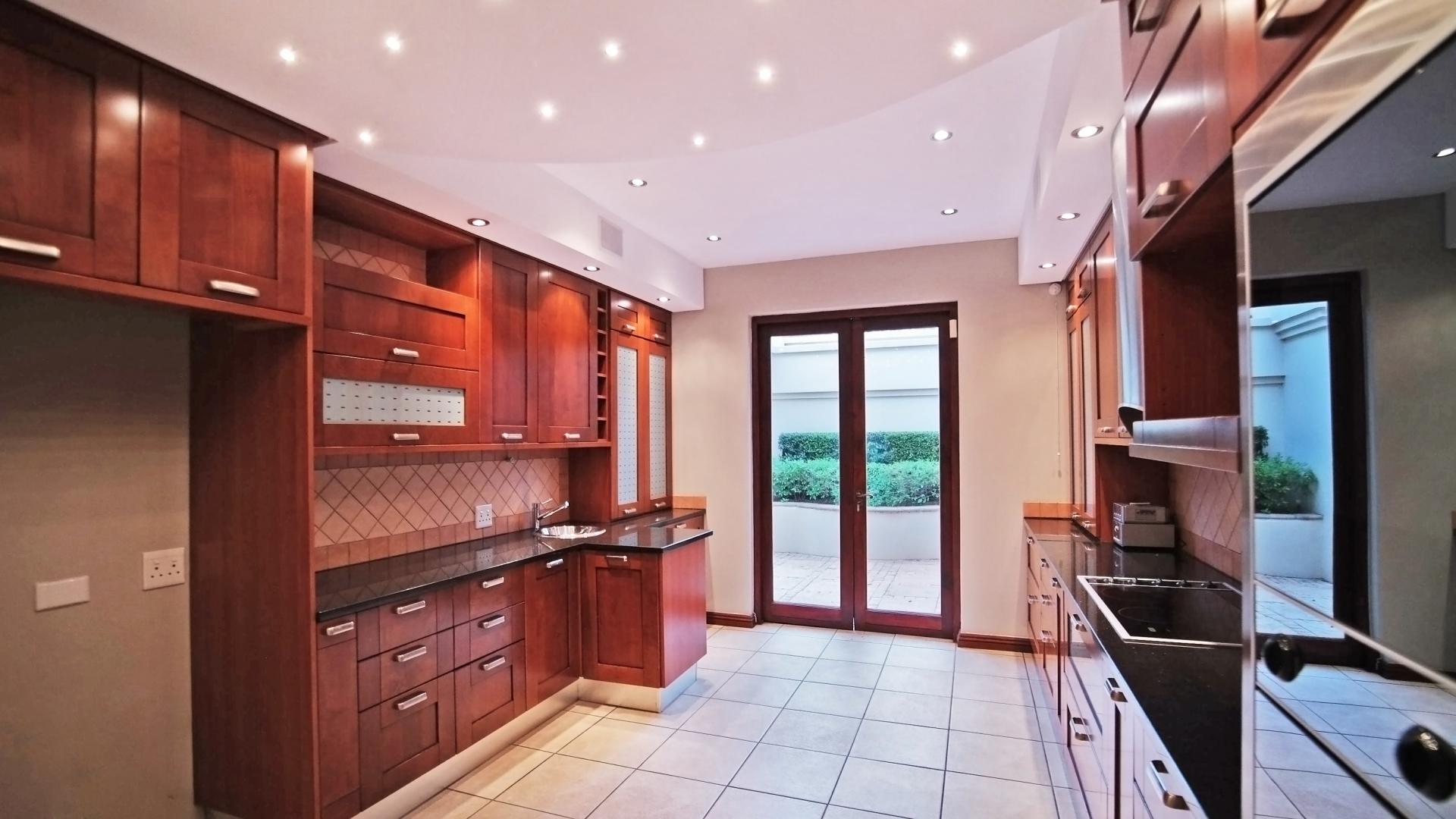 Kitchen - 16 square meters of property in Boardwalk Manor Estate