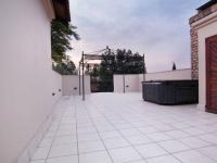 Balcony - 122 square meters of property in Boardwalk Manor Estate