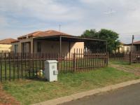 Front View of property in Bedworth Park