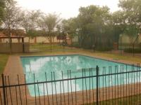 Entertainment of property in Silver Lakes Golf Estate