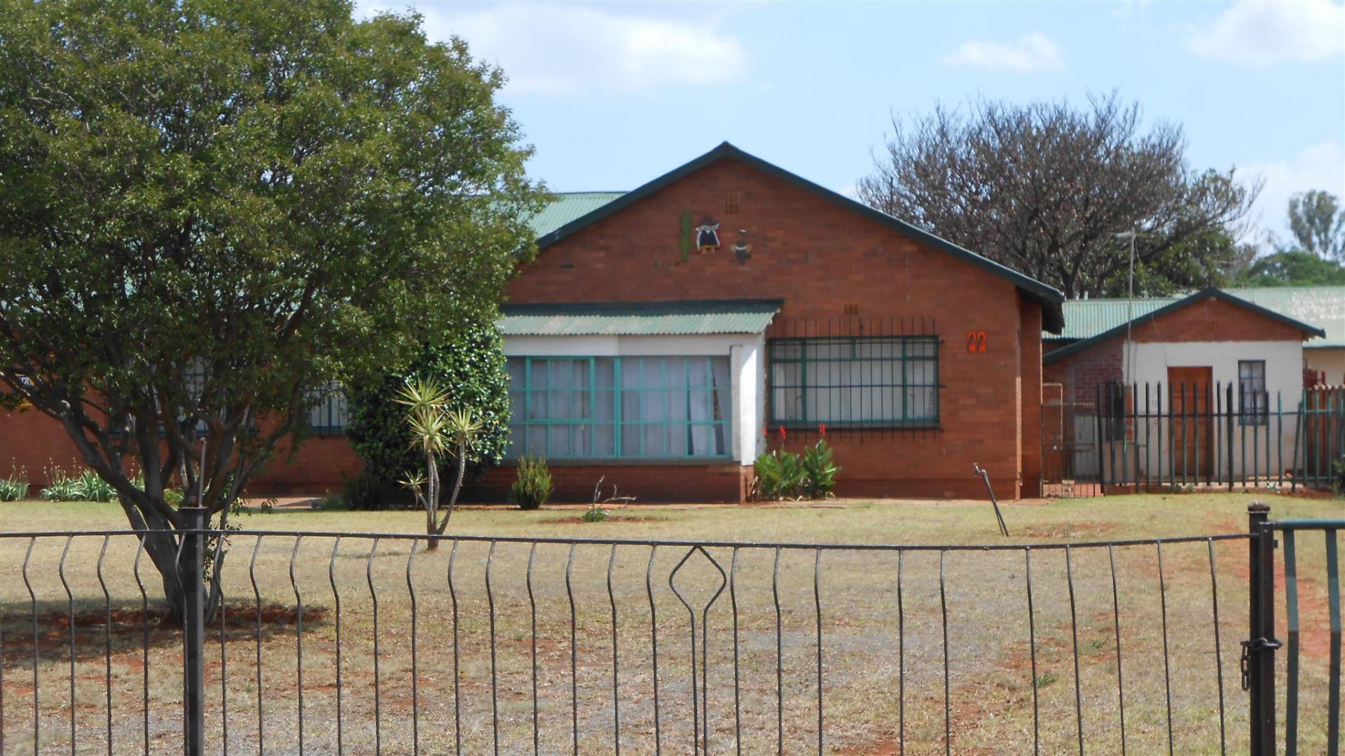 Front View of property in Daggafontein