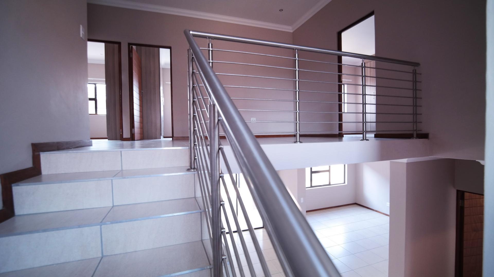 Spaces - 60 square meters of property in Six Fountains Estate