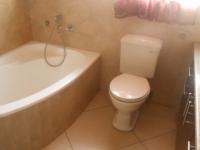 Bathroom 1 - 6 square meters of property in Kosmos Ridge