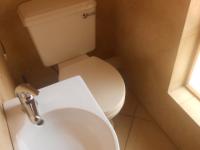 Bathroom 2 - 11 square meters of property in Kosmos Ridge