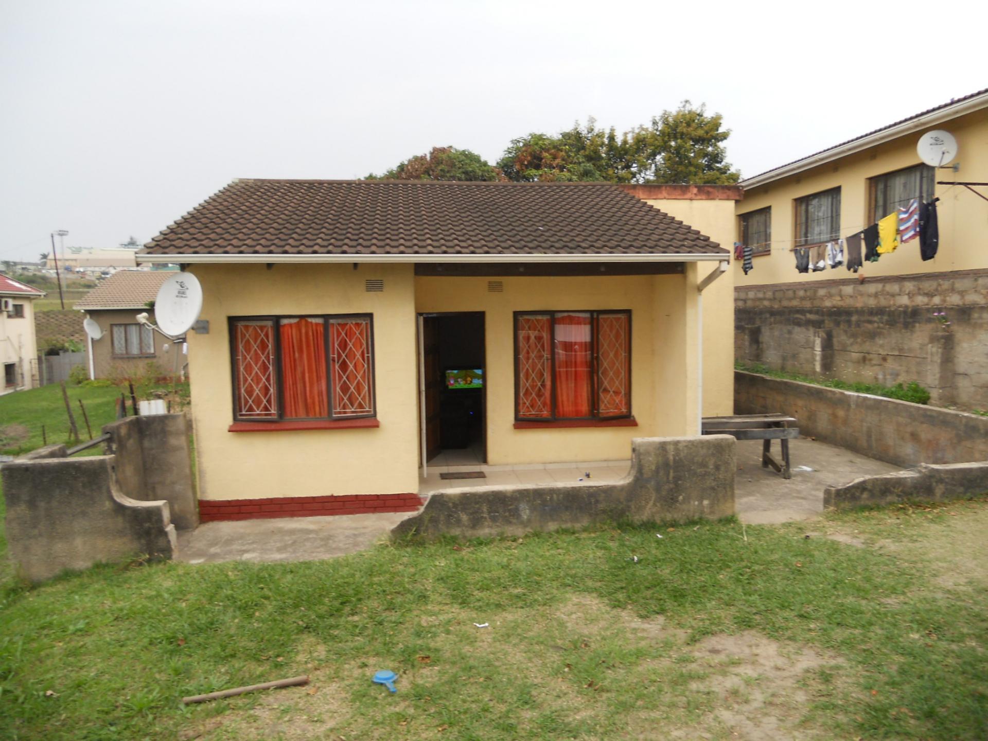 Front View of property in Marburg