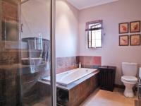 Bathroom 1 - 9 square meters of property in Willow Acres Estate