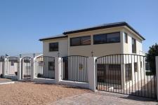 4 Bedroom 3 Bathroom House for Sale for sale in Brackenfell