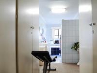Bathroom 1 - 14 square meters of property in Constantia Glen