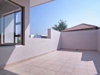 Balcony - 27 square meters of property in Silverwoods Country Estate