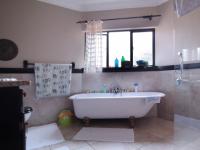 Main Bathroom - 11 square meters of property in Woodhill Golf Estate