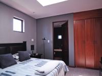 Bed Room 1 - 16 square meters of property in Willow Acres Estate