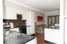 Kitchen - 15 square meters of property in Sandton