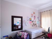 Bed Room 1 - 18 square meters of property in Boardwalk Manor Estate