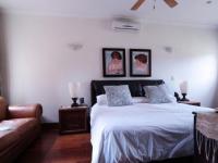 Main Bedroom - 35 square meters of property in Silver Lakes Golf Estate