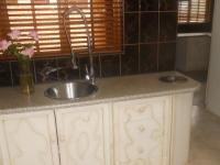 Kitchen - 20 square meters of property in Middelburg - MP