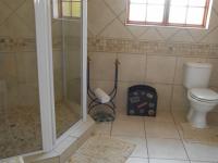 Main Bathroom - 9 square meters of property in Heidelberg - GP