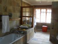 Main Bathroom - 18 square meters of property in Rynfield