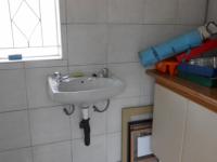 Bathroom 3+ - 7 square meters of property in Rynfield