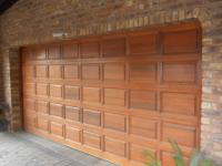 Front View of property in Glen Marais