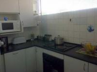 Kitchen - 10 square meters of property in Bonaero Park