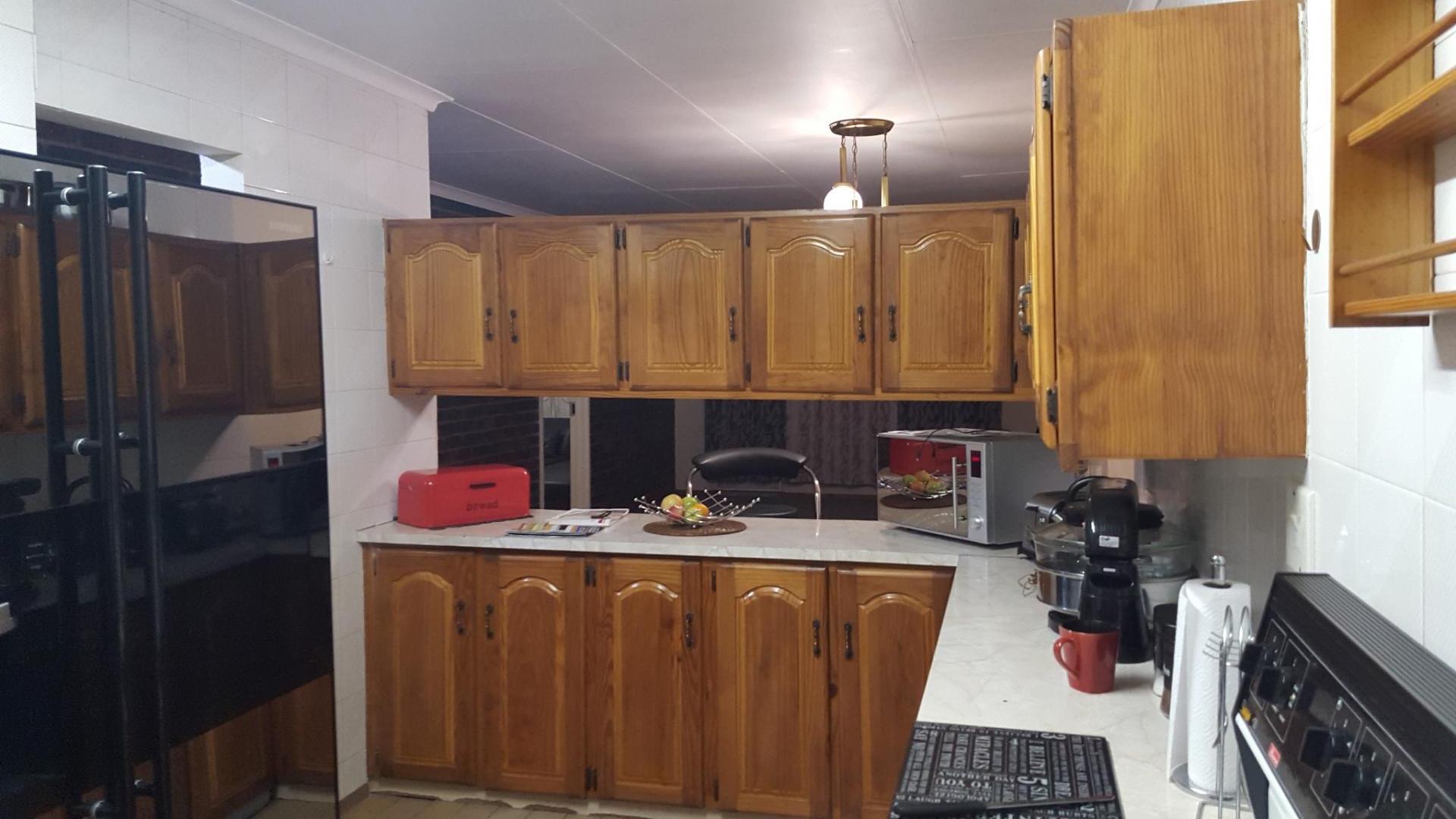 Kitchen of property in Waldrift