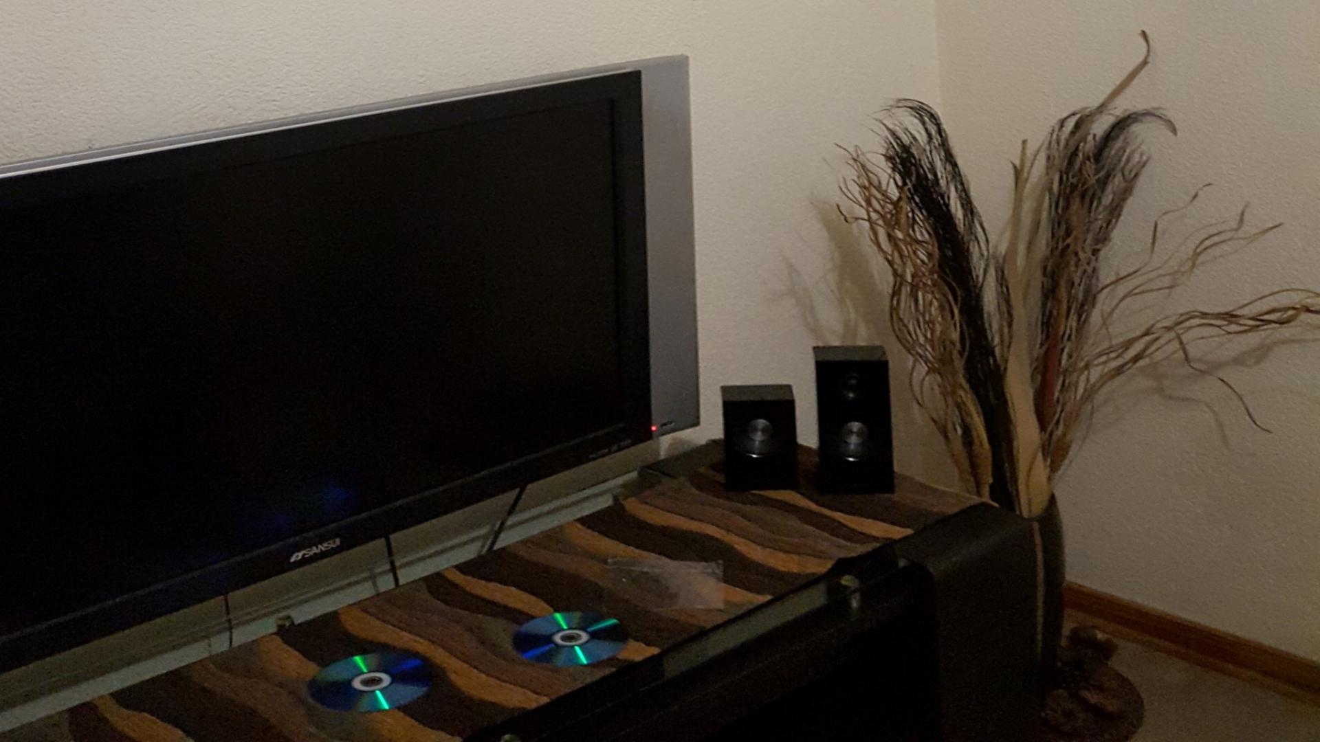 Lounges of property in Waldrift