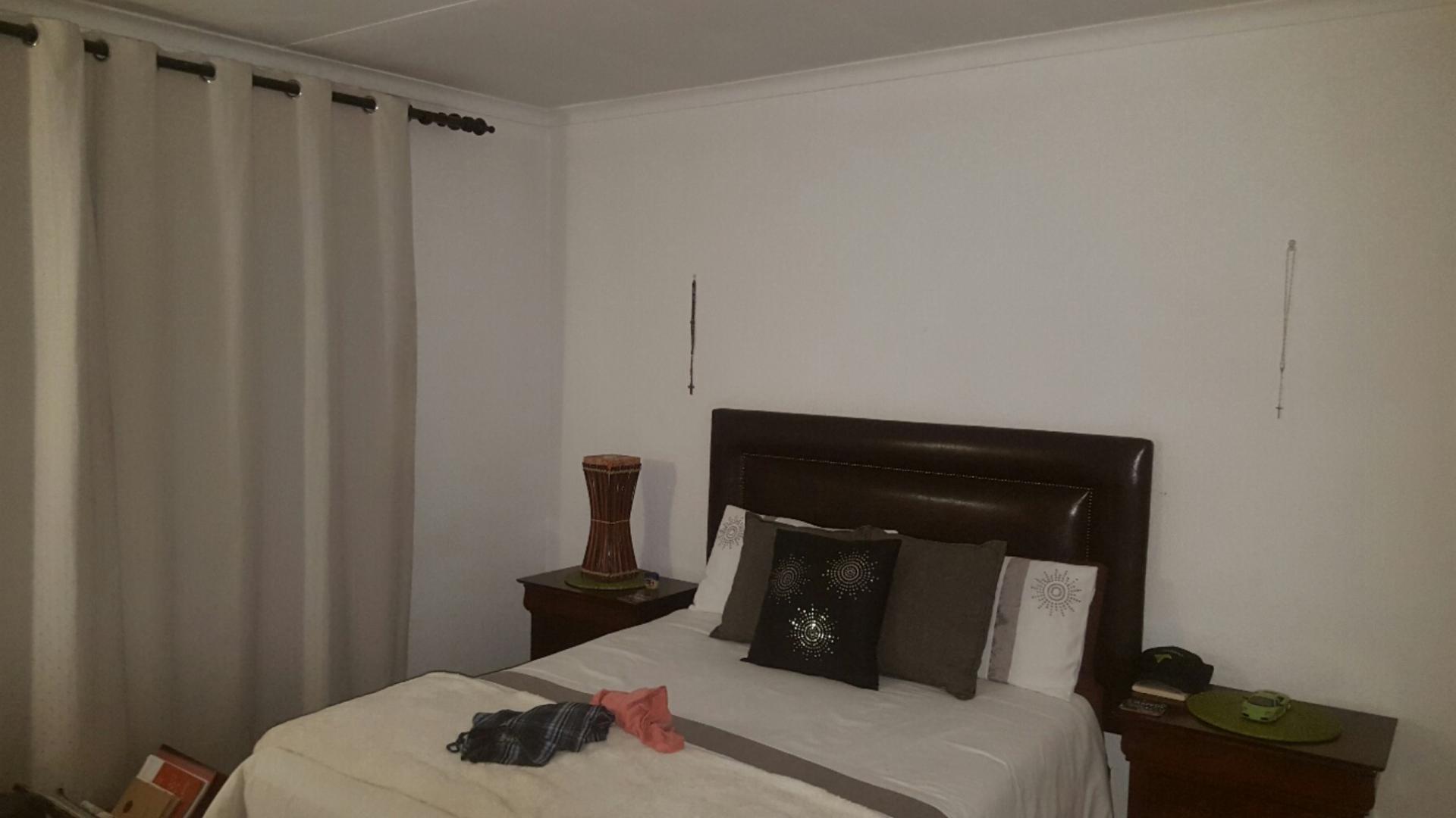 Bed Room 2 of property in Waldrift