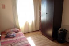 Bed Room 2 - 8 square meters of property in Dennemere