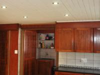 Kitchen - 39 square meters of property in Brackenhurst