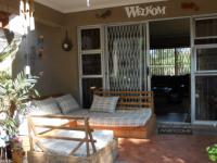 Patio - 9 square meters of property in Impala Park