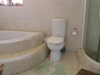 Main Bathroom - 9 square meters of property in Lenasia South