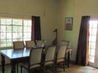 Dining Room - 28 square meters of property in Magaliesburg