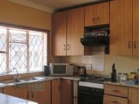 Kitchen - 10 square meters of property in Eldorado Park AH