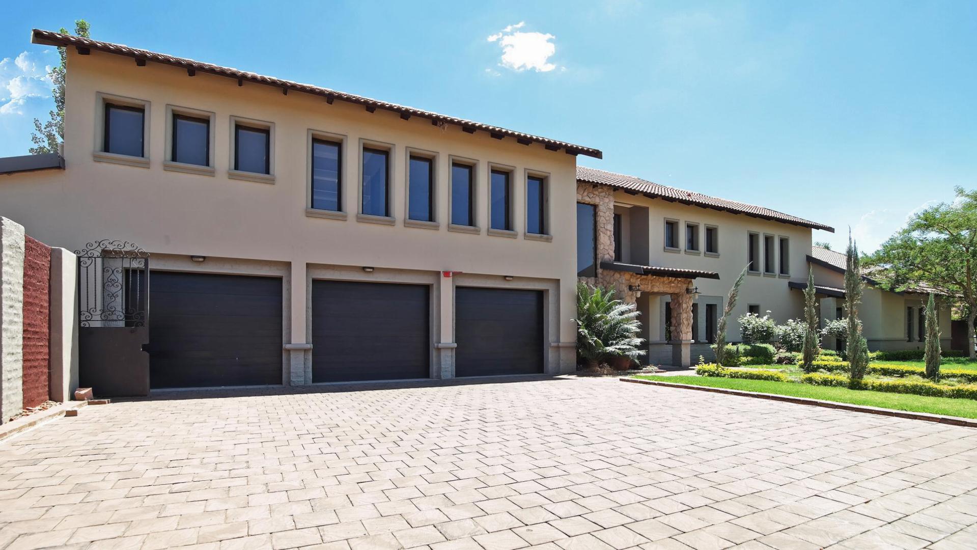 Front View of property in Silver Stream Estate