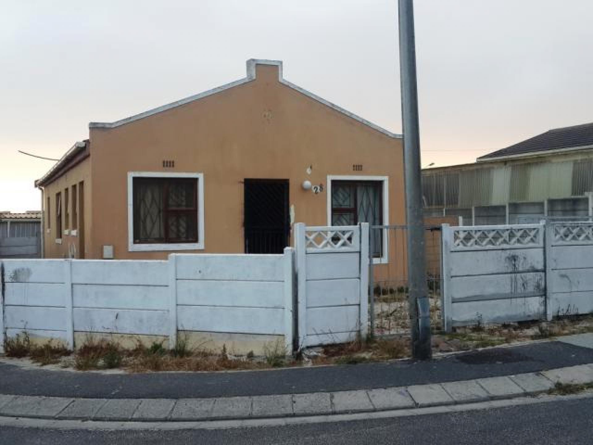 Front View of property in Mitchells Plain