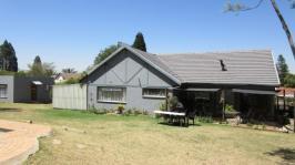 3 Bedroom 2 Bathroom House for Sale for sale in Ferndale - JHB