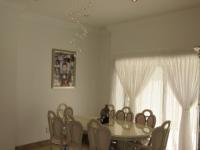 Dining Room - 27 square meters of property in Florida Hills