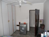 Bed Room 1 - 24 square meters of property in Birdswood