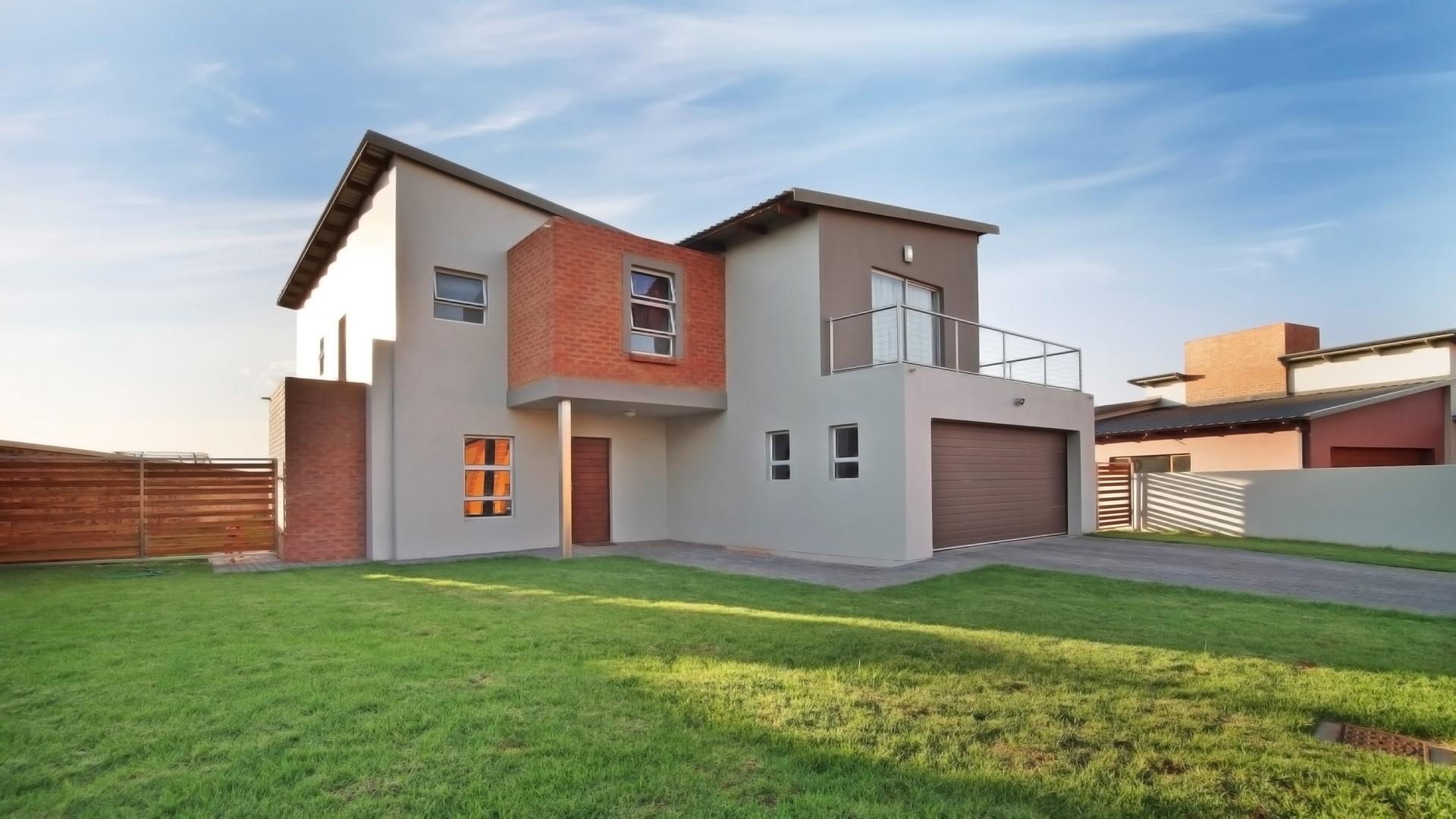 Front View of property in The Meadows Estate