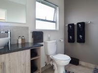 Bathroom 1 - 5 square meters of property in The Meadows Estate