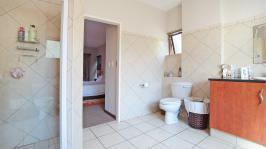 Bathroom 1 - 6 square meters of property in Silver Lakes Golf Estate